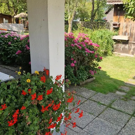 Leo-hof Hirschwang